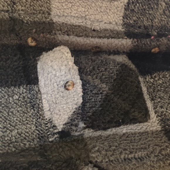 Volcom Boucle Plaid Shacket - Picture 4 of 7